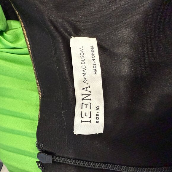 Ieena for Mac Duggal Gold Metallic Off The Shoulder Gown - Picture 4 of 6